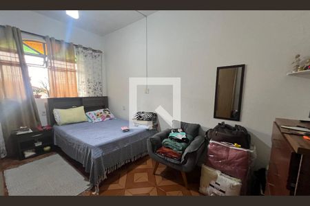 Quarto 1 de casa à venda com 3 quartos, 360m² em Glória, Belo Horizonte