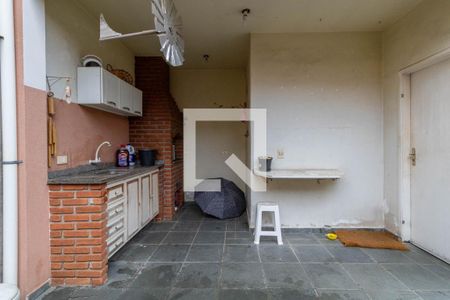 Casa à venda com 236m², 3 quartos e 2 vagas Casa à venda com 236m², 3 quartos e 2 vagasChurrasqueira