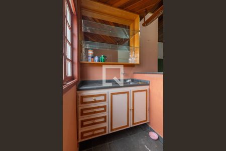 Casa à venda com 236m², 3 quartos e 2 vagas Casa à venda com 236m², 3 quartos e 2 vagasÁrea comum