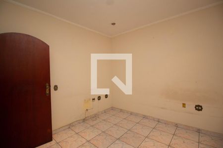 Quarto 1 de casa à venda com 3 quartos, 300m² em Vila São Vicente, São Paulo