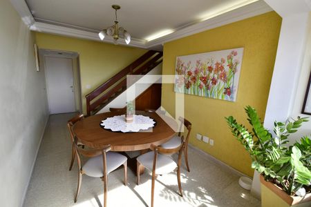 Sala 1 de apartamento para alugar com 3 quartos, 150m² em Ponte Preta, Campinas