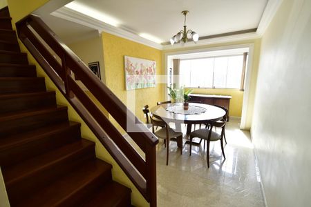 Sala 1 de apartamento à venda com 3 quartos, 150m² em Ponte Preta, Campinas