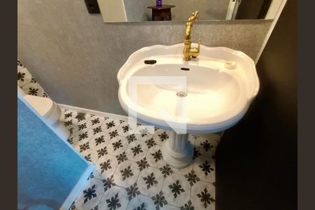 Lavabo de apartamento à venda com 3 quartos, 130m² em Copacabana, Rio de Janeiro