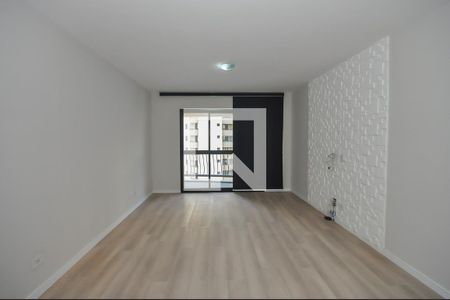 Sala de apartamento para alugar com 3 quartos, 110m² em Chácara Agrindus, Taboão da Serra