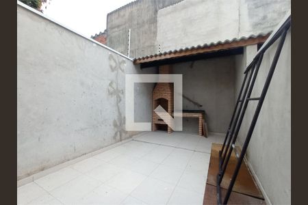 Casa à venda com 3 quartos, 105m² em Vila Nelson, São Paulo