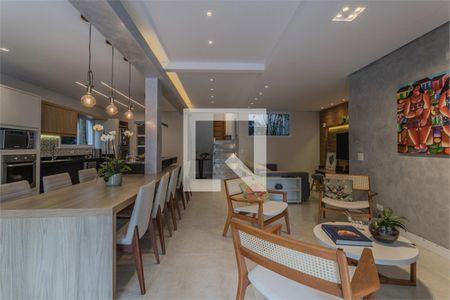 Casa à venda com 4 quartos, 260m² em Vila Nova Caledonia, São Paulo