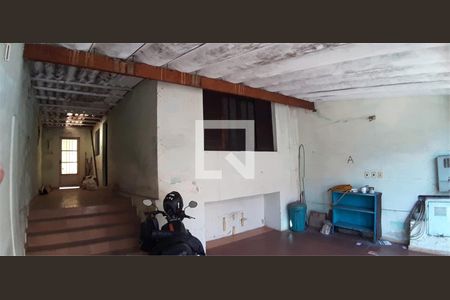 Casa à venda com 2 quartos, 119m² em Centro, Diadema