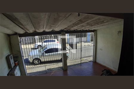 Casa à venda com 2 quartos, 119m² em Centro, Diadema