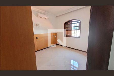 Casa à venda com 4 quartos, 243m² em Jardim Ipanema (Zona Sul), São Paulo