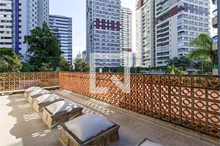 Casa à venda com 4 quartos, 189m² em Santo Amaro, São Paulo