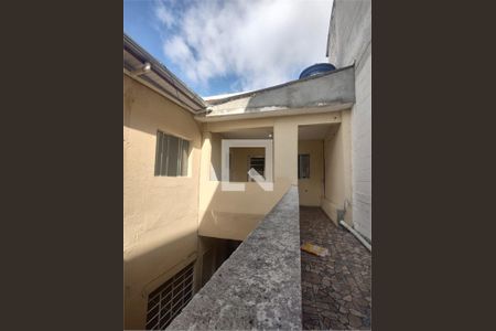 Casa à venda com 3 quartos, 197m² em Taboão, Diadema