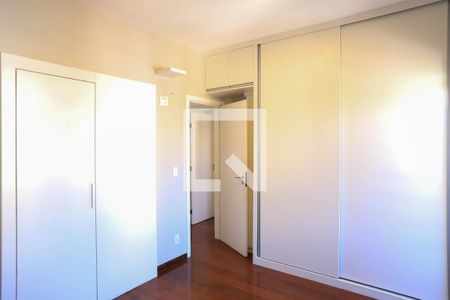 Suíte de apartamento à venda com 3 quartos, 110m² em Santo Antônio, Belo Horizonte