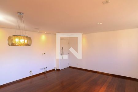 Sala de apartamento à venda com 3 quartos, 110m² em Santo Antônio, Belo Horizonte