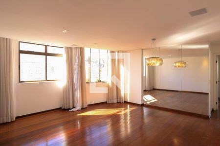 Sala de apartamento à venda com 3 quartos, 110m² em Santo Antônio, Belo Horizonte