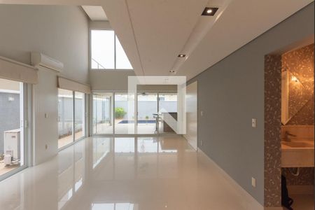 Sala de casa de condomínio à venda com 3 quartos, 278m² em Swiss Park, Campinas