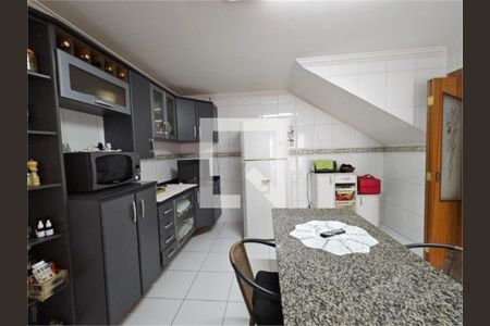 Casa à venda com 3 quartos, 140m² em Vila Fiat Lux, São Paulo