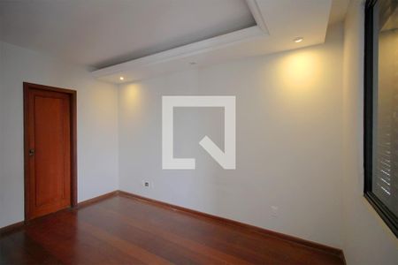 Suite de apartamento à venda com 4 quartos, 146m² em Santo Antônio, Belo Horizonte