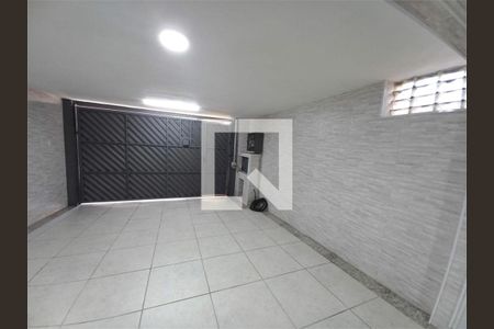 Casa à venda com 3 quartos, 222m² em Vila Universitaria, São Paulo