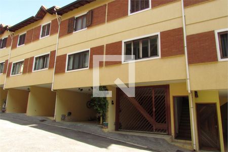 Casa à venda com 2 quartos, 122m² em Vila Gomes, São Paulo