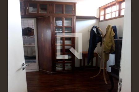 Casa à venda com 402m², 3 quartos e 5 vagas