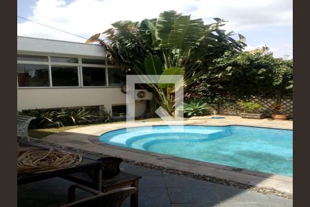 Casa à venda com 402m², 3 quartos e 5 vagas