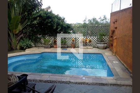 Casa à venda com 402m², 3 quartos e 5 vagas