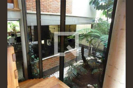 Casa à venda com 6 quartos, 455m² em Parque dos Príncipes, São Paulo