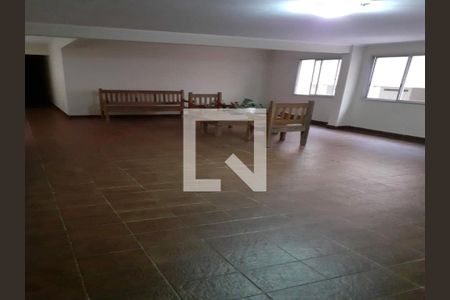 Apartamento à venda com 2 quartos, 65m² em Jardim Ester Yolanda, São Paulo