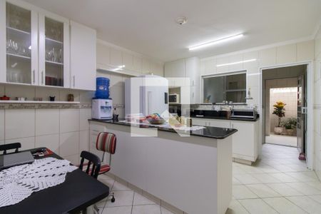 Cozinha de casa à venda com 3 quartos, 125m² em Vila Galvão, Guarulhos