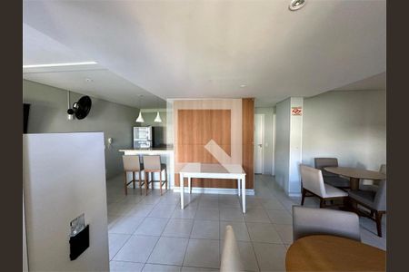 Apartamento à venda com 2 quartos, 68m² em Vila Mazzei, São Paulo