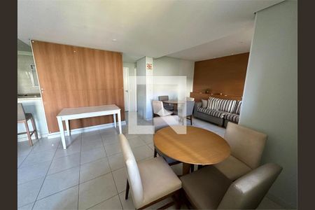 Apartamento à venda com 2 quartos, 68m² em Vila Mazzei, São Paulo