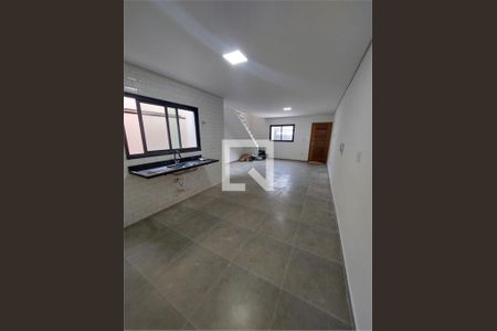 Casa à venda com 3 quartos, 130m² em Vila Curuçá, Santo André