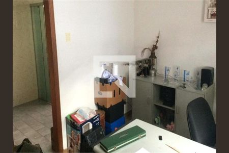 Casa à venda com 3 quartos, 305m² em Jardim Guapira, São Paulo