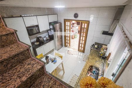 Casa à venda com 3 quartos, 123m² em Parque Flamengo, Guarulhos