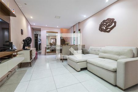 Casa à venda com 3 quartos, 123m² em Parque Flamengo, Guarulhos