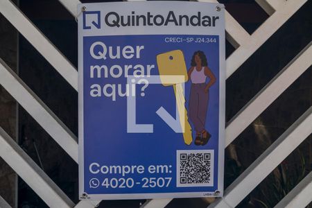 Casa à venda com 102m², 3 quartos e 2 vagas Casa à venda com 102m², 3 quartos e 2 vagasLHSW-1227