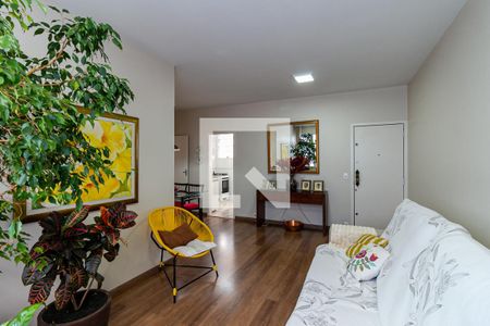 Sala de apartamento à venda com 3 quartos, 110m² em Alto Barroca, Belo Horizonte