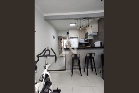 Casa à venda com 3 quartos, 109m² em Vila Nivi, São Paulo