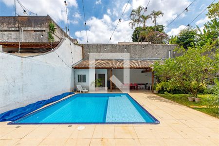 Casa à venda com 4 quartos, 450m² em Interlagos, São Paulo