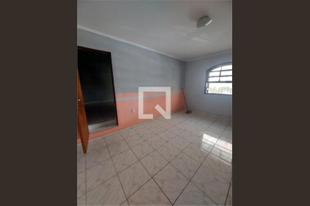 Casa à venda com 4 quartos, 221m² em Vila Lucinda, Santo André