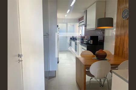 Apartamento à venda com 3 quartos, 146m² em Itaim Bibi, São Paulo