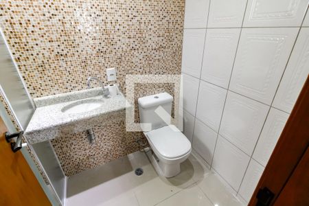 Banheiro de apartamento para alugar com 2 quartos, 55m² em Vila Pirajussara, São Paulo