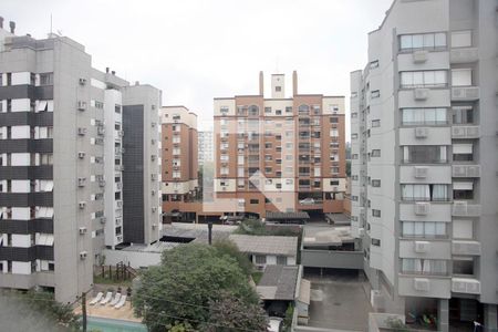 Vista Sala de apartamento à venda com 2 quartos, 85m² em Boa Vista, Porto Alegre