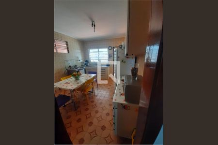 Casa à venda com 3 quartos, 141m² em Santo Antônio, Osasco