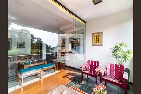 Casa à venda com 3 quartos, 531m² em Vila Madalena, São Paulo