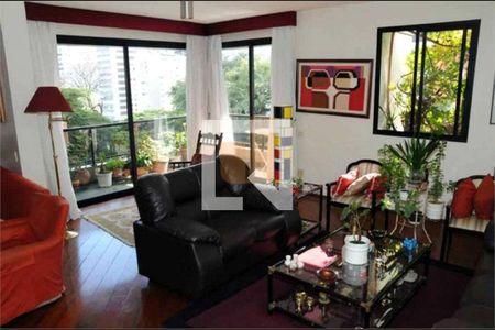 Apartamento à venda com 3 quartos, 195m² em Higienópolis, São Paulo