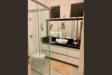 Banheiro  de apartamento à venda com 3 quartos, 110m² em Gutierrez, Belo Horizonte