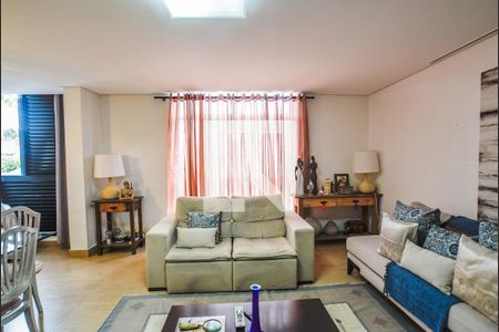 Sala de apartamento à venda com 2 quartos, 88m² em Campestre, Santo André