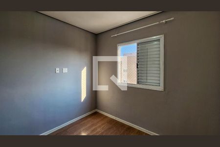 Quarto 1 de apartamento para alugar com 2 quartos, 51m² em Vila Sao Joao, Barueri