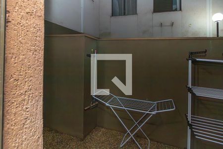 Quarto 1 - Vista de apartamento para alugar com 2 quartos, 53m² em Subsetor Leste - 8 (l-8), Ribeirão Preto